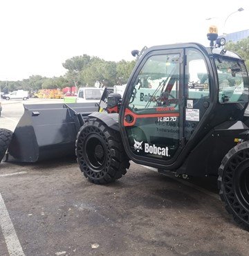Bobcat of entrega cuatro nuevas máquinas