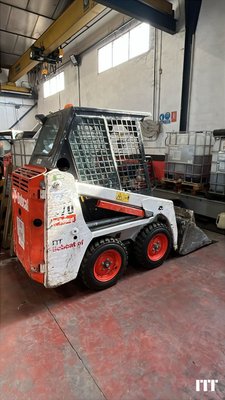 Mini chargeuse Bobcat S70 - 1
