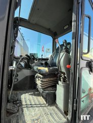 Mini pelle Bobcat E50 - 2